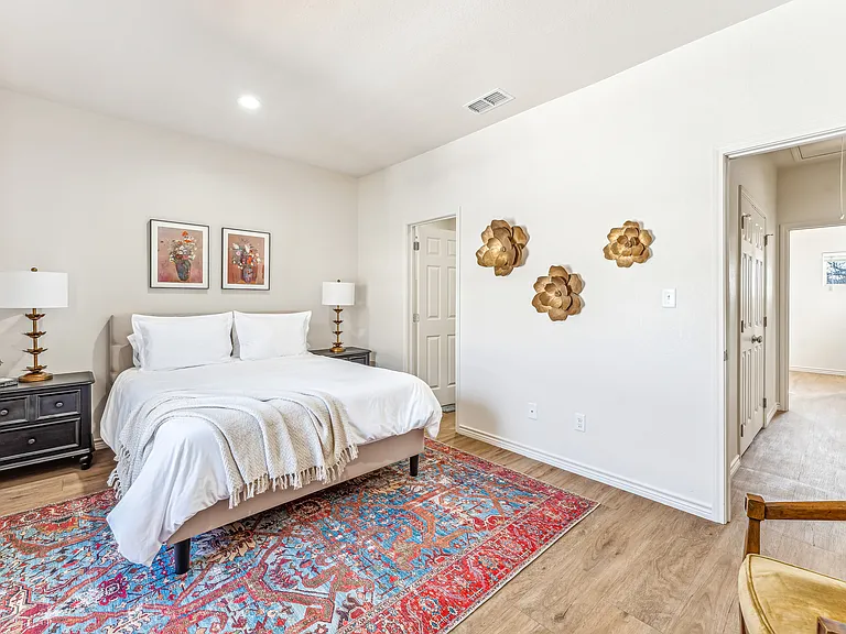 1111 W Vanderbilt St #202 — Photo 12