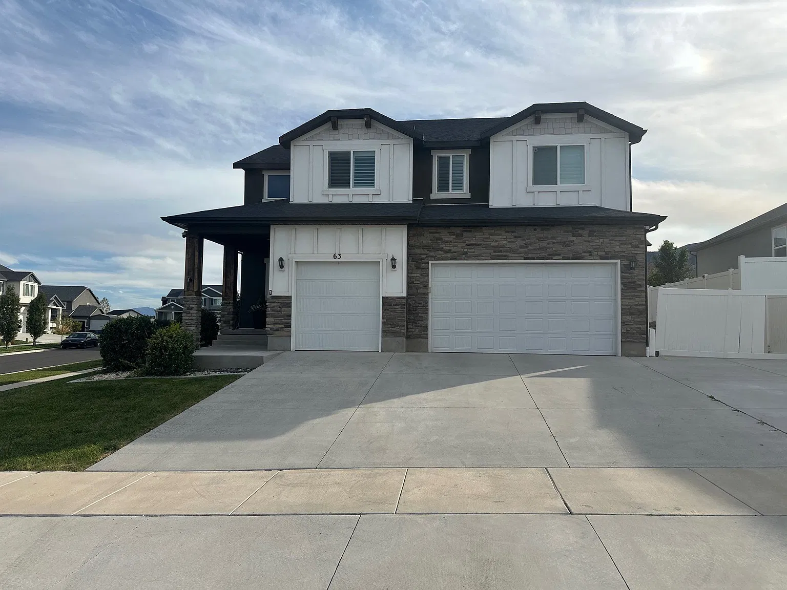 4 bed, 3200 sqft, $3,100 — Photo 1