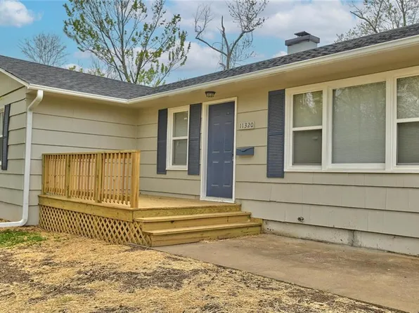 11320 Greenwood Rd, Kansas City, MO 64134