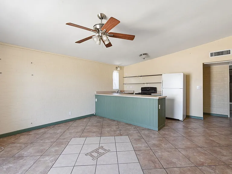 3226 E Bermuda St #1 — Photo 9
