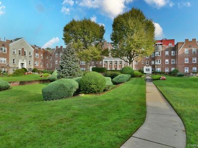 106 S Village Avenue #1D, Rockville Centre, NY, 11570