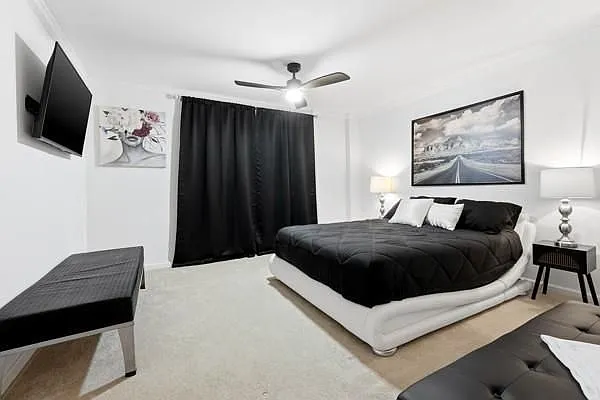 4595 Orkney Ln S — Photo 33