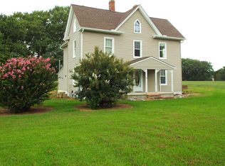18281 Cashville Rd, Onancock, VA 23417