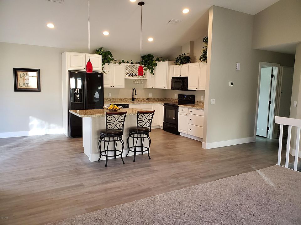 1st image of 921 S Val Vista Dr Unit 39
