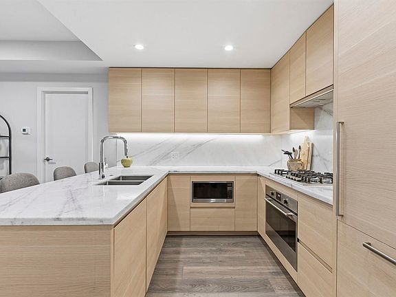 5th image of 308 Morrissey Rd #908