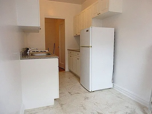 Rented by Madeleine Realty Ltd. | media 5