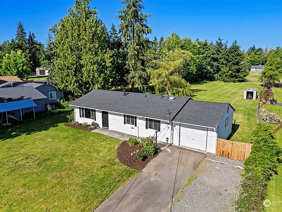 4th image of 10518 66th Avenue E