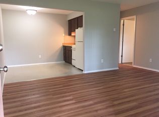 340 E 13 Mile Rd APT 02, Madison Heights, MI 48071