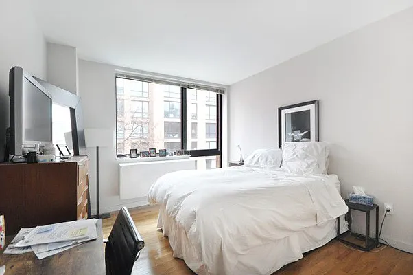 Rented by Keller Williams NYC | media 18