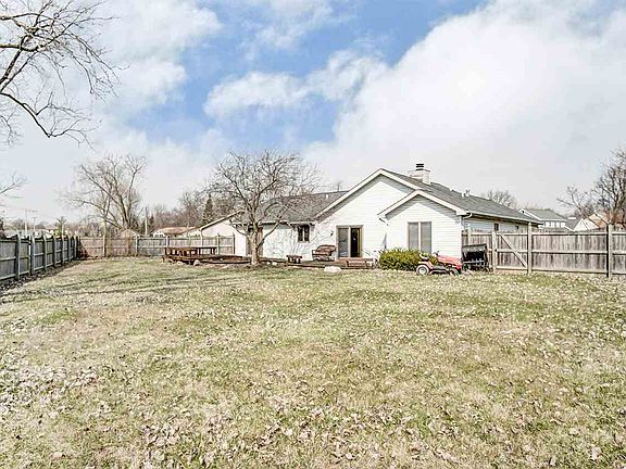 2nd image of 3804 Finchley Ct