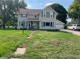 407 W Winfield St, Morrison, IL 61270