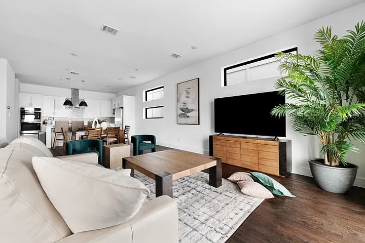 8609 Secretariat Dr — Photo 15