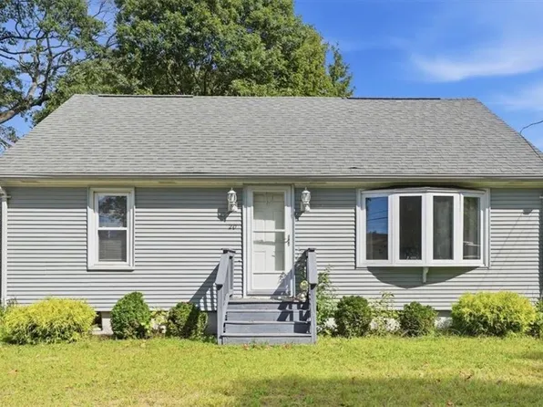 20 Horse Neck Rd, Warwick, RI 02889