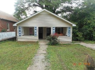 119 Peachtree St, Carrollton, GA 30117