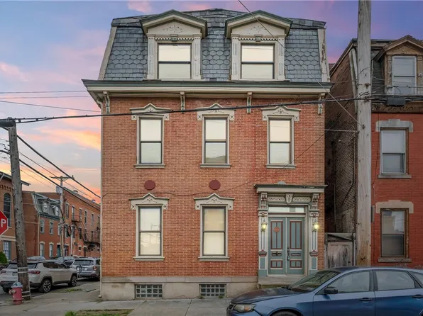 1214 Bingham St, Pittsburgh, PA 15203