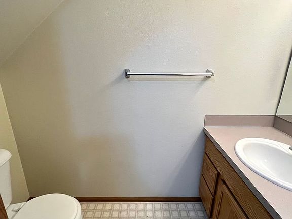 4th image of 105 Plum Ln #3