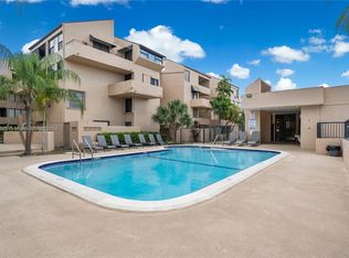 10400 SW 108th Ave APT A112, Miami, FL 33176