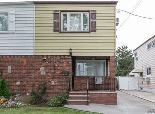 13608 64th Rd, Flushing, NY 11367