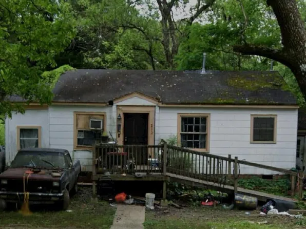 212 Gaylyn Dr, Jackson, MS 39209