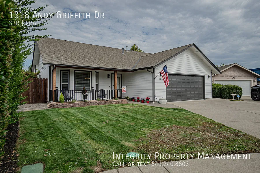 3 bed, 1756 sqft, $2,300 — Photo 2