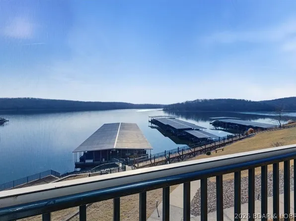 128 Park Place Ln #2B, Kaiser, MO 65047