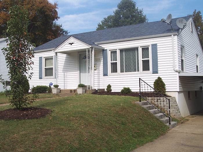 1st image of 9805 Lullaby Ln