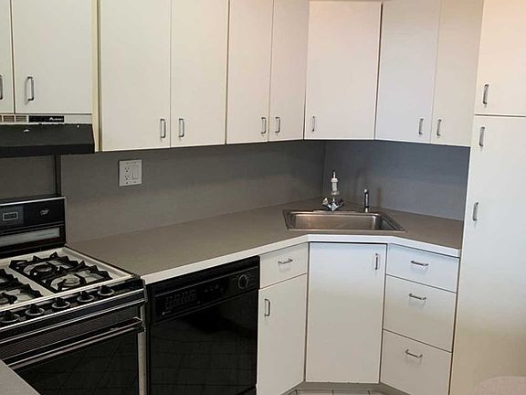 4th image of 2100 Linwood Ave APT 16N