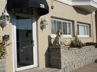 785 Main St APT 1, Malden, MA 02148