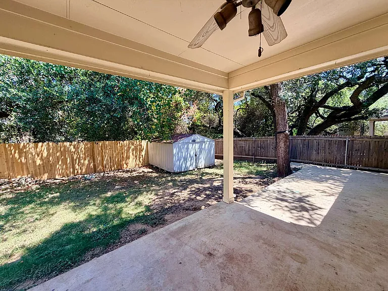 1517 Hawk Dr — Photo 24