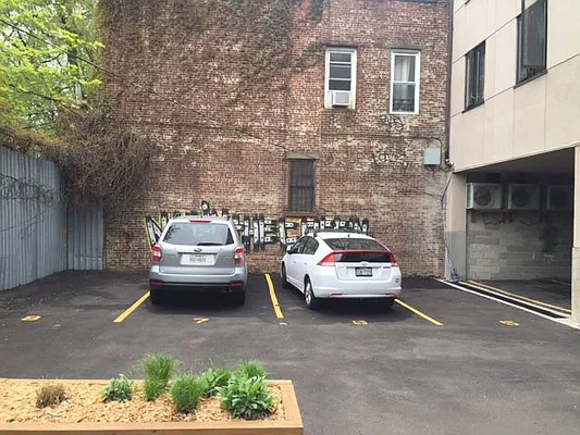 Rented by Simply Brooklyn Realty Inc | media 8