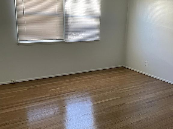 5th image of 204 S 2nd Ave Unit 206