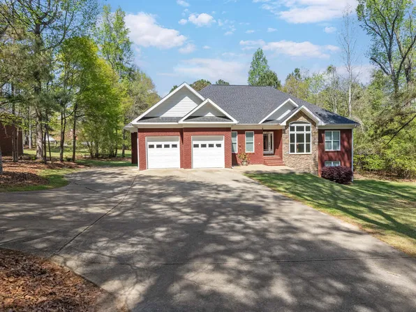 337 Walker Dairy Rd, Smiths Station, AL 36877