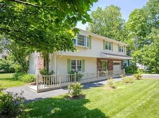 47 Wilmington Rd, Burlington, MA 01803