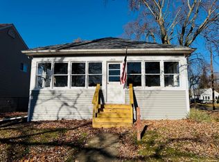 1902 Newberry St, Saginaw, MI 48602