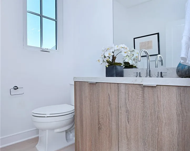 4641 Cahuenga Blvd — Photo 15