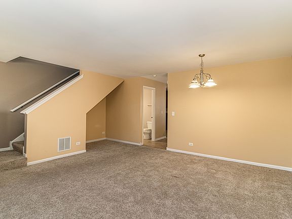 3rd image of 24646 George Washington Dr