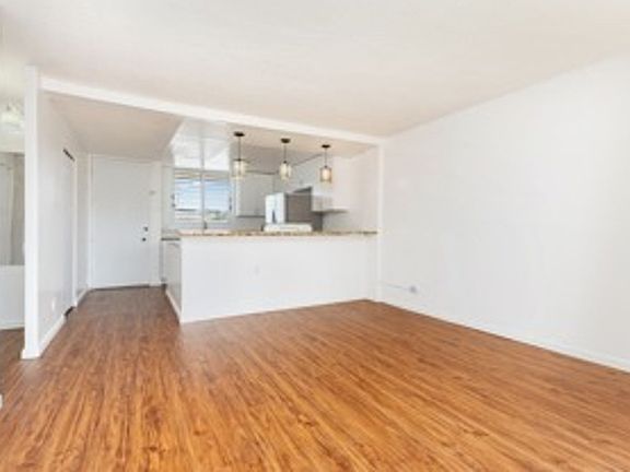 4th image of 975 Ala Lilikoi St APT 204