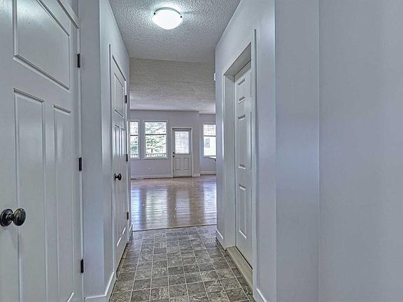 4th image of 413 S River Ave #508