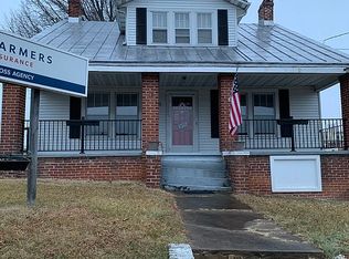 10 Gravely St, Martinsville, VA 24112