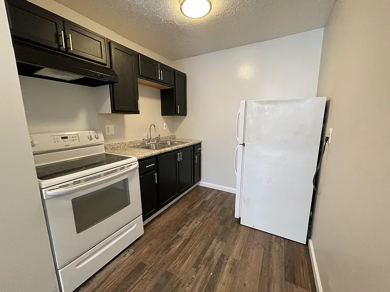 4593 Paddock Rd #18 — Photo 6