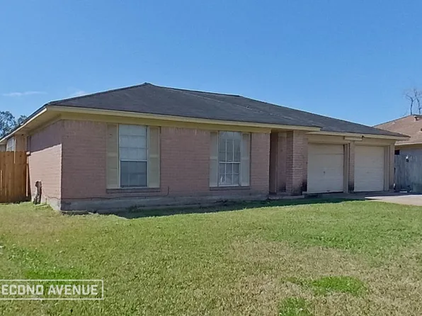 12006 Pompton Dr, Houston, TX 77089