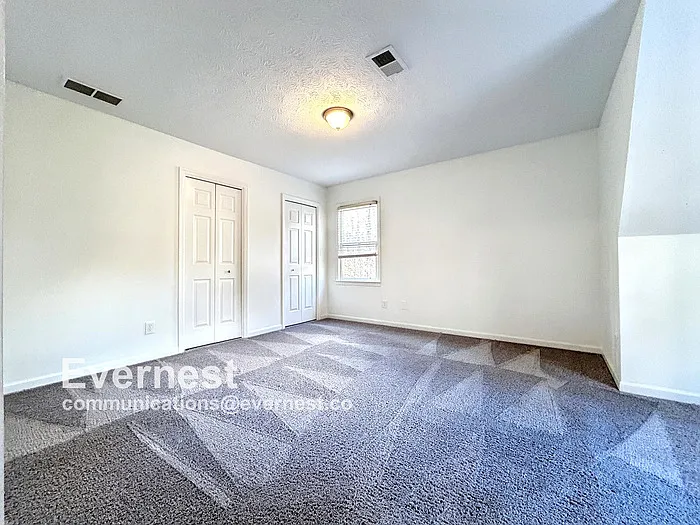 405 Revere Ct — Photo 24