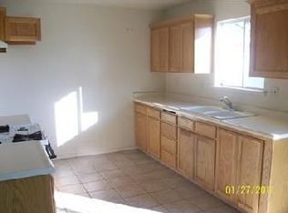 2332 Siena Dr, Delano, CA 93215