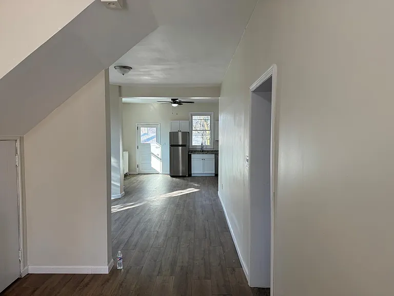 132 Highland Ave #1 — Photo 2