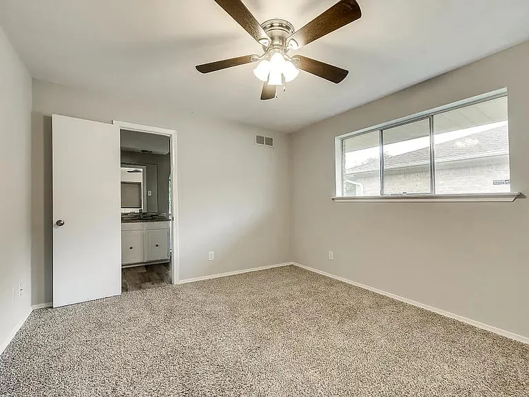 5806 Everglade Rd — Photo 17