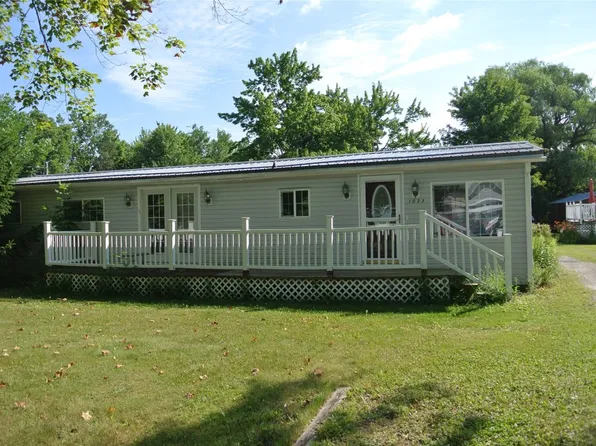 1033 Fair Ave, Erie, PA 16511