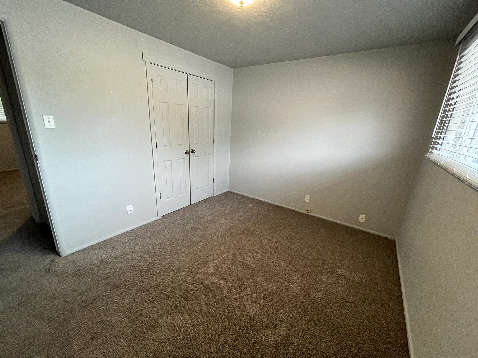 2 bed, 850 sqft, $1,195 — Photo 4