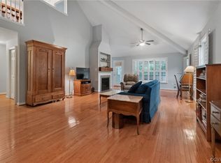 1300 Lake Rest Cir, Midlothian, VA 23114