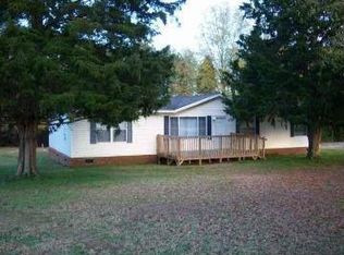 4764 Bramlett Church Rd, Gray Court, SC 29645