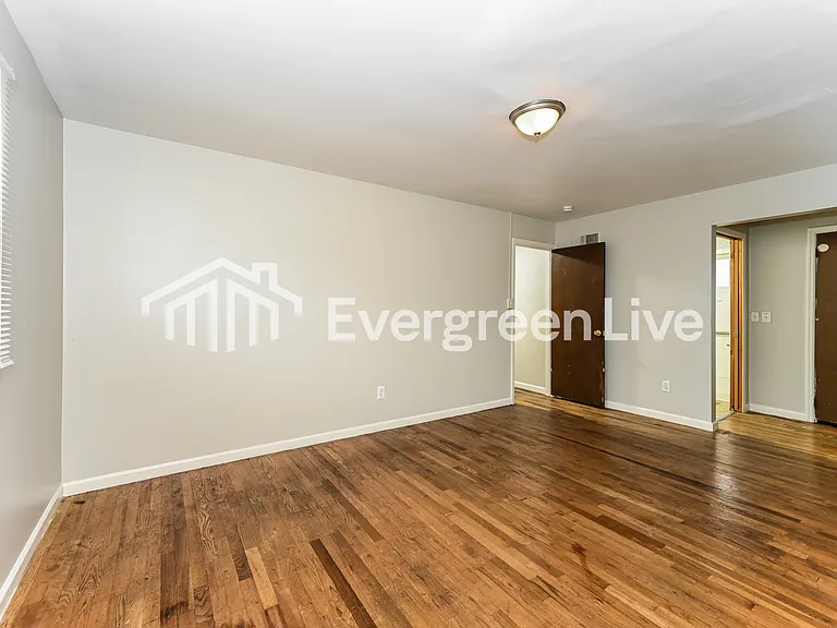10620 Bradbury Dr — Photo 9